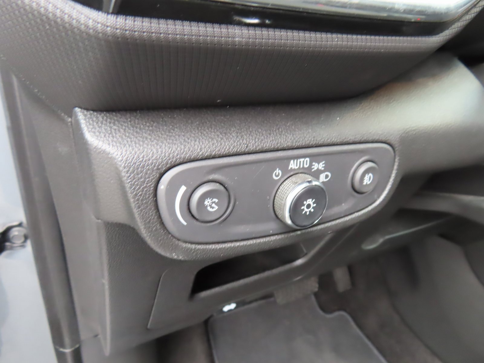 Used 2023 Chevrolet TrailBlazer LT image 13