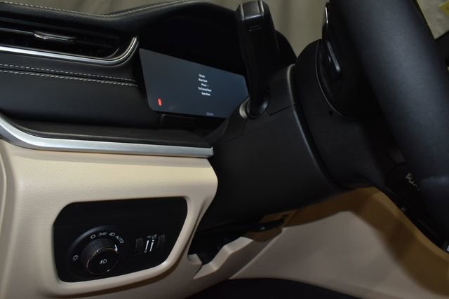 New 2025 Jeep Grand Cherokee Limited w/ Trailer Tow Package image 26