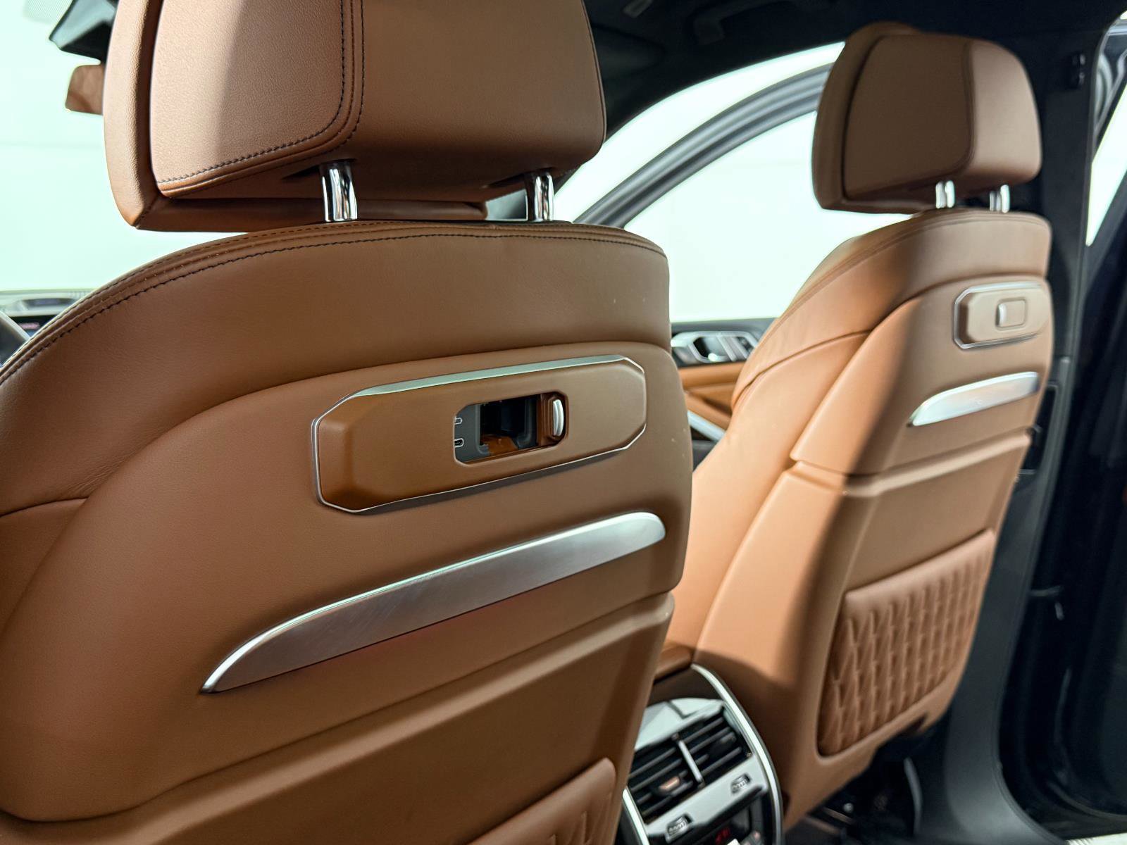 Used 2023 BMW X7 M60i w/ Executive Package image 21