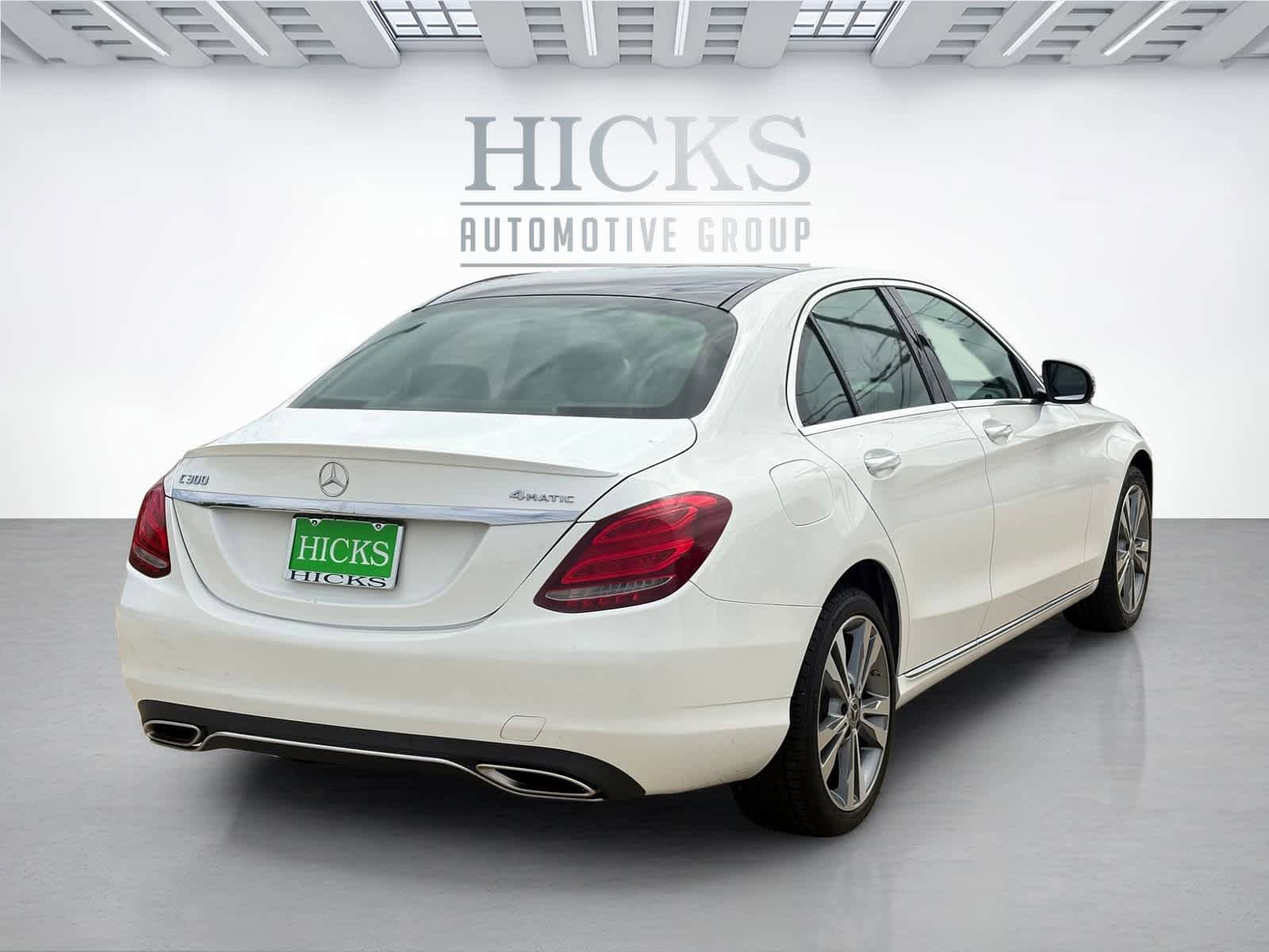 Used 2018 Mercedes-Benz C 300 4MATIC Sedan image 5