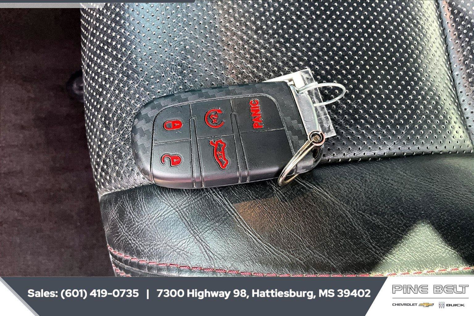 Used 2022 Dodge Durango R/T RWD image 9