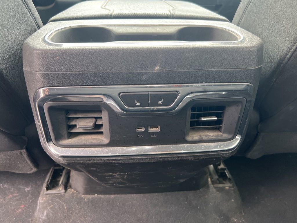 Used 2024 Chevrolet Silverado 2500 LTZ w/ LTZ Convenience Package image 35