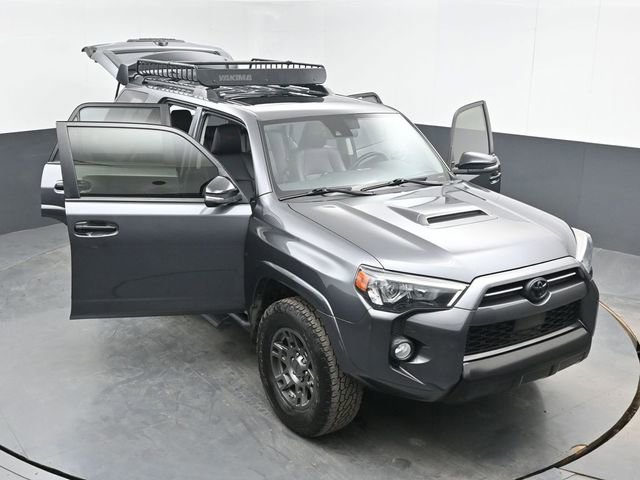 Used 2020 Toyota 4Runner Venture w/ Moonroof Package image 50
