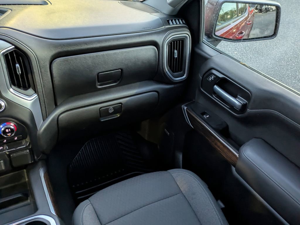 Used 2020 GMC Sierra 1500 Elevation w/ Elevation Value Package image 16