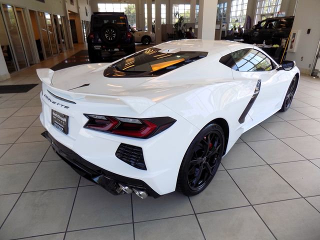 Used 2021 Chevrolet Corvette Stingray Premium Cpe w/ Z51 Performance Package RWD image 9
