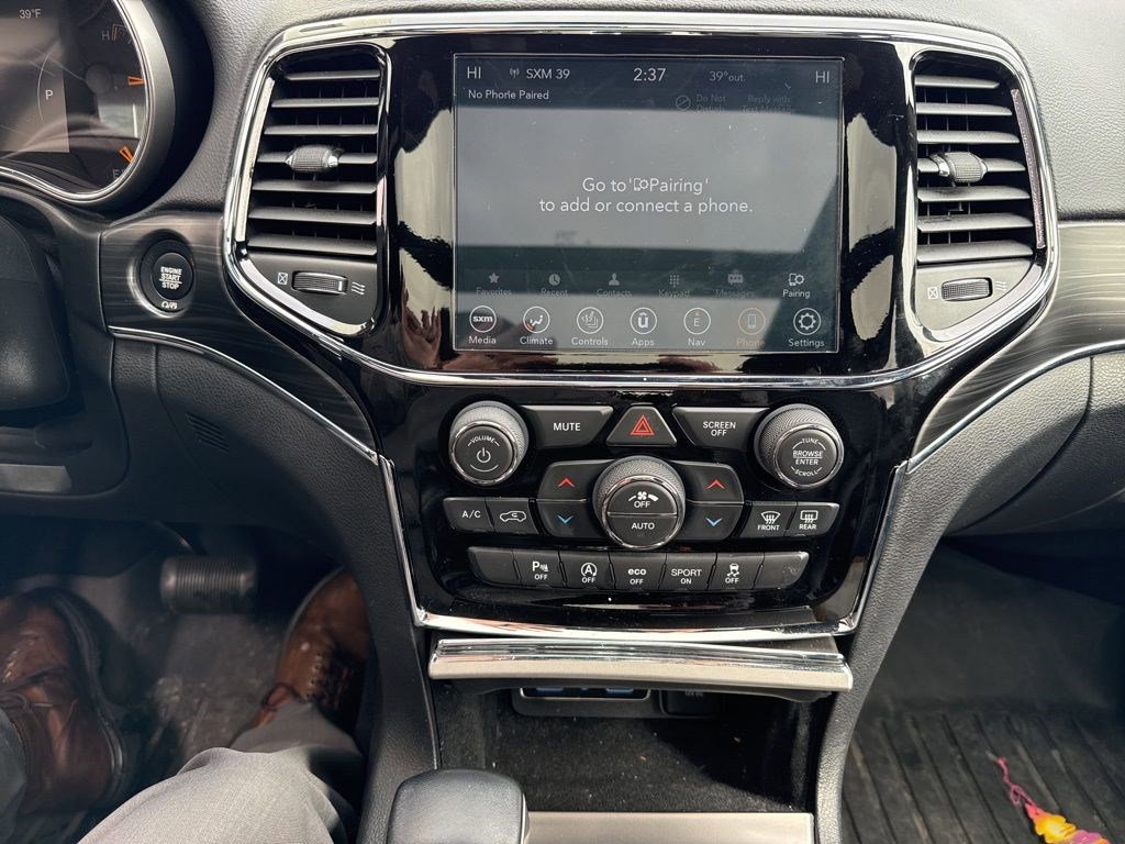 Used 2021 Jeep Grand Cherokee Limited w/ Sun & Sound Group image 19