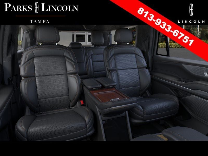 New 2025 Lincoln Navigator L Black Label AWD/4WD image 11