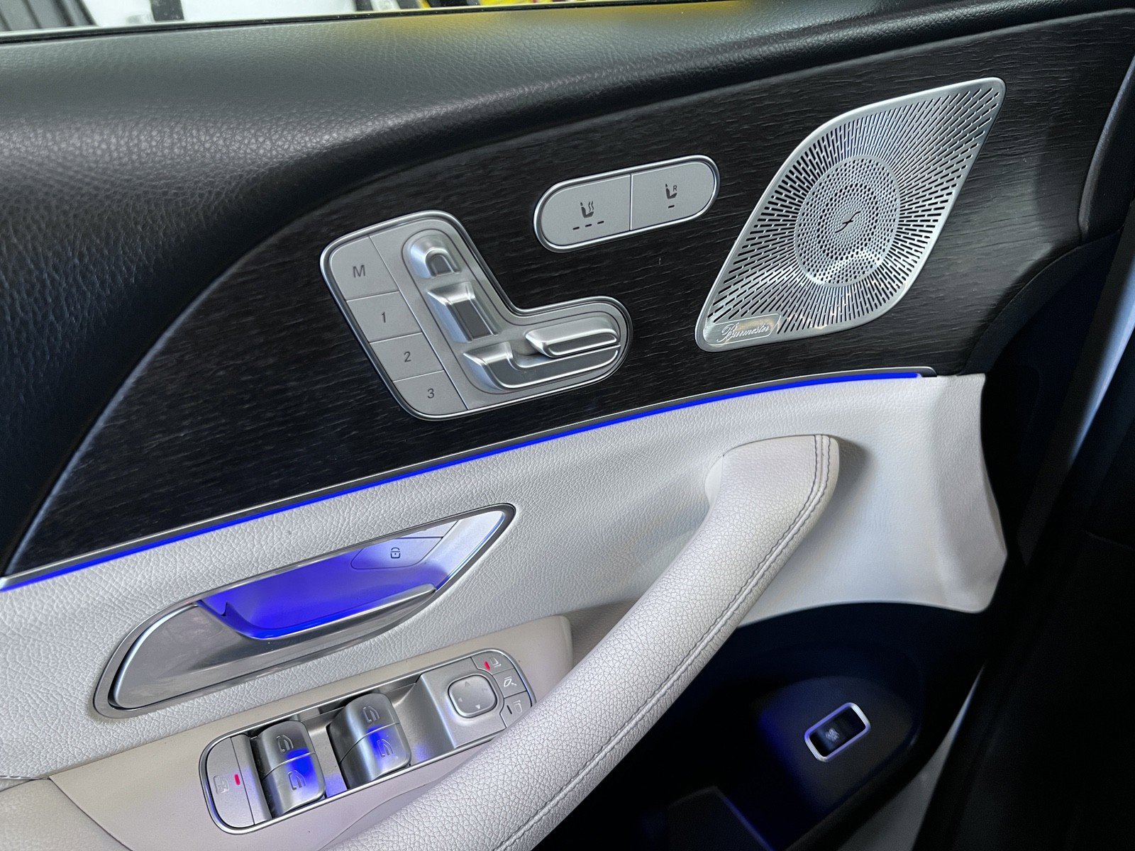 Used 2021 Mercedes-Benz GLE 350 4MATIC w/ 3rd Row Seat Package image 25