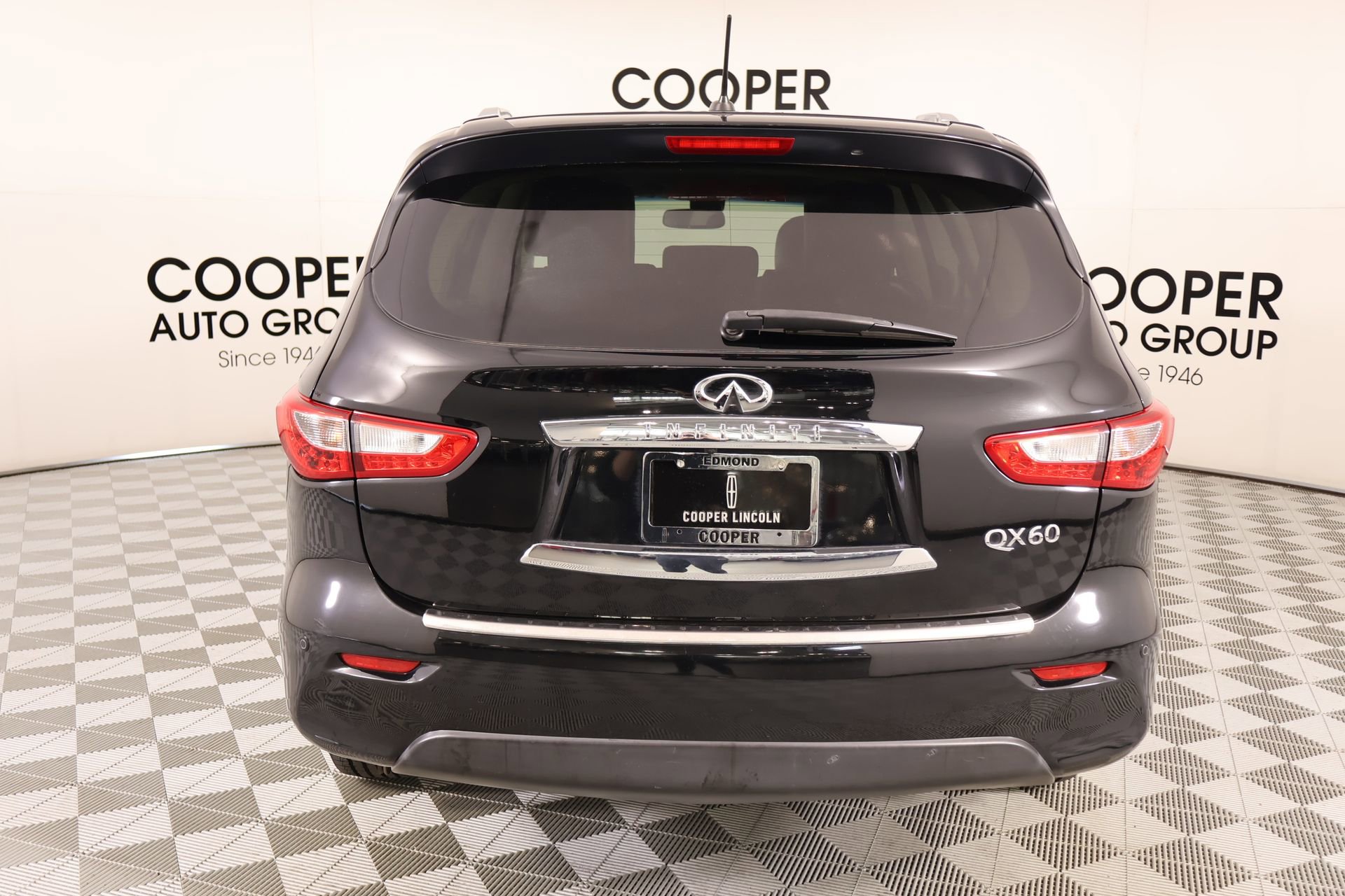 Used 2015 INFINITI QX60 AWD w/ Premium Plus Package image 24