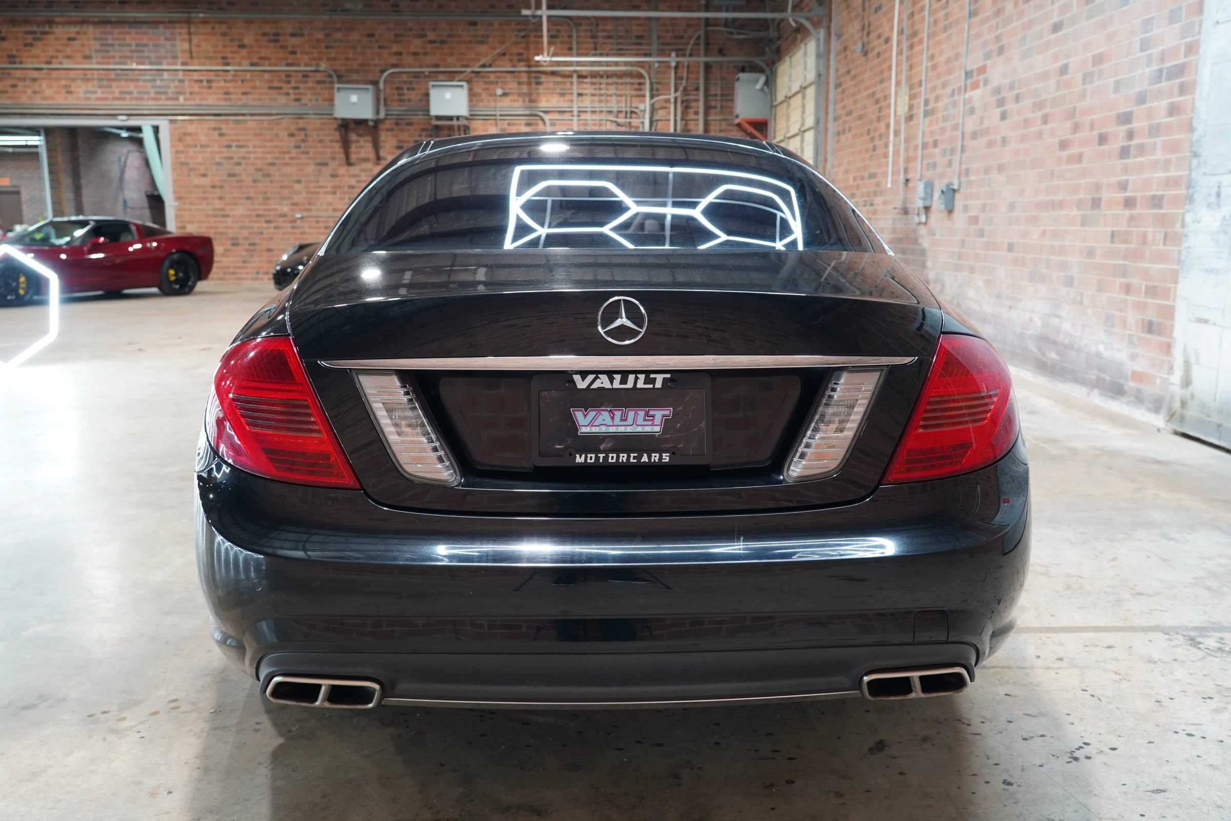 Used 2011 Mercedes-Benz CL 550 4MATIC w/ Sport Pkg Plus One image 13