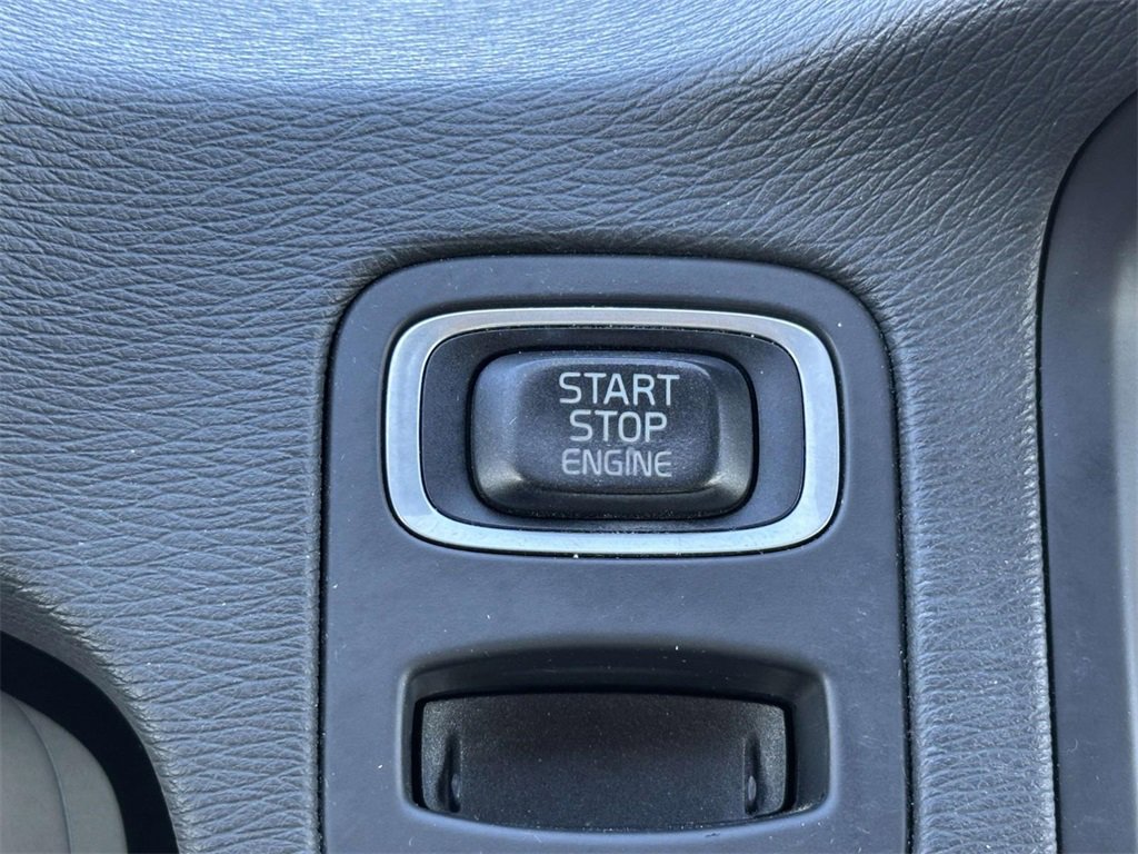 Used 2013 Volvo S80 3.2 image 6