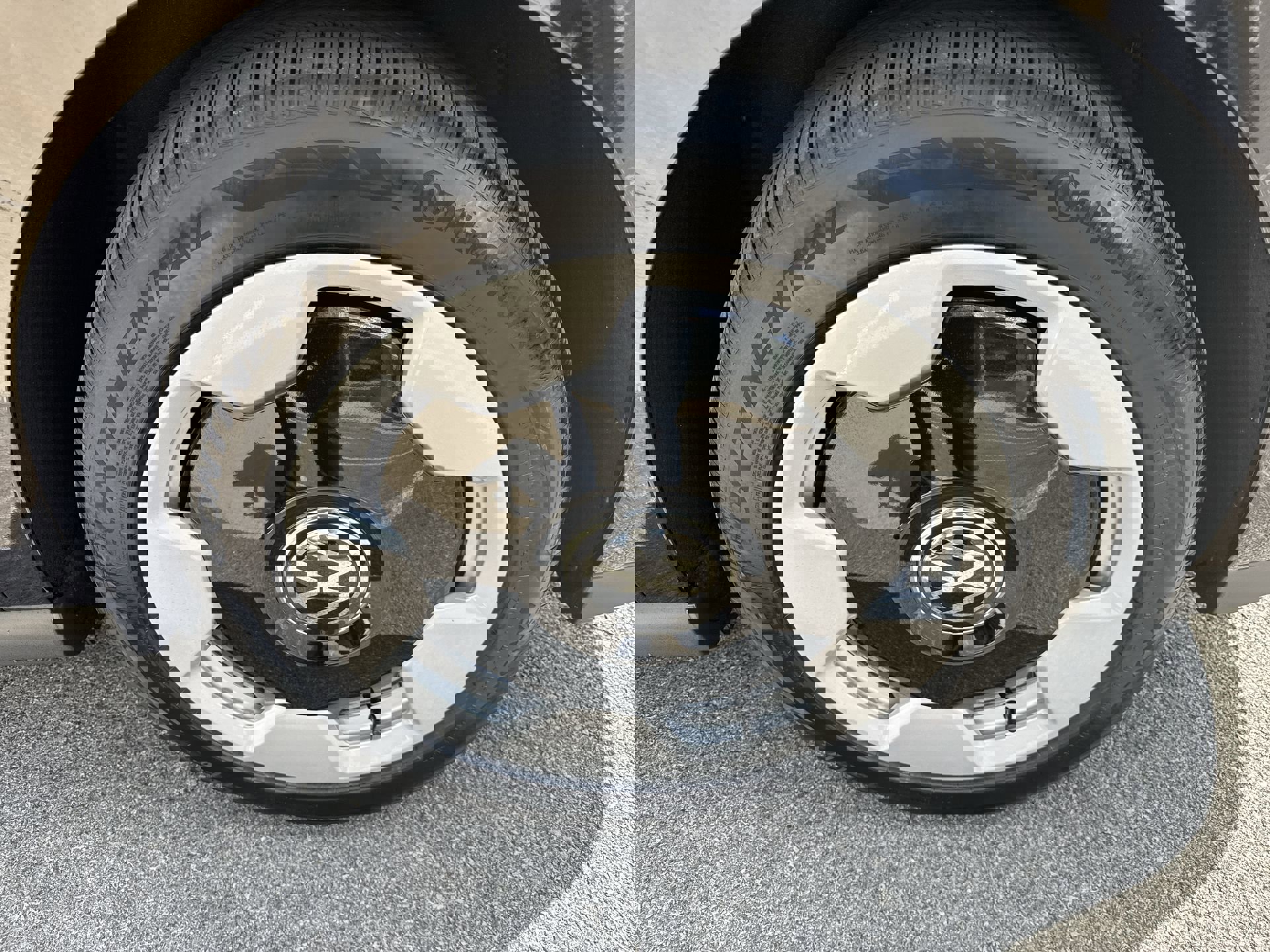 New 2025 Volkswagen ID. Buzz Pro S image 31