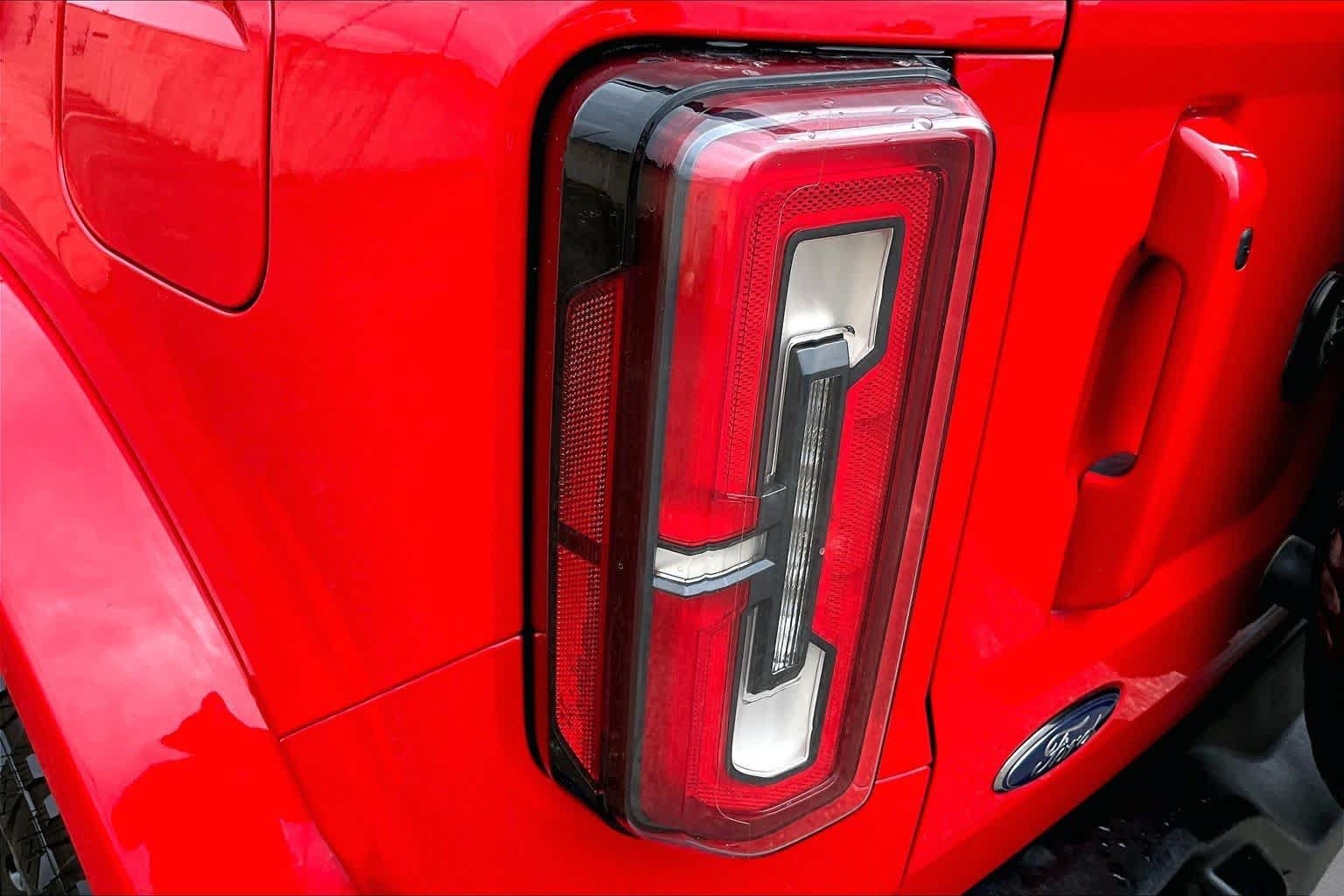 Used 2022 Ford Bronco Outer Banks AWD/4WD image 30