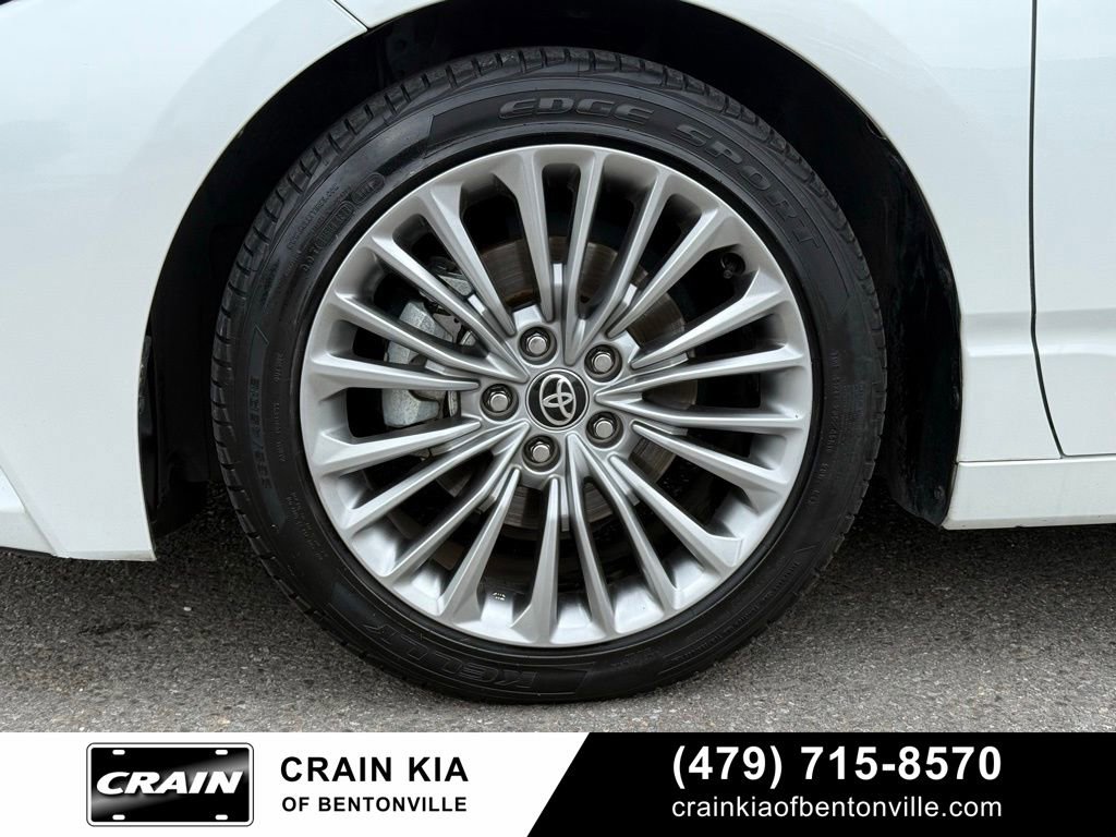 Used 2022 Toyota Avalon Limited w/ Advanced Safety Package FWD image 33