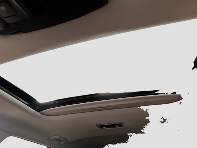 Certified 2022 Kia Seltos EX image 23