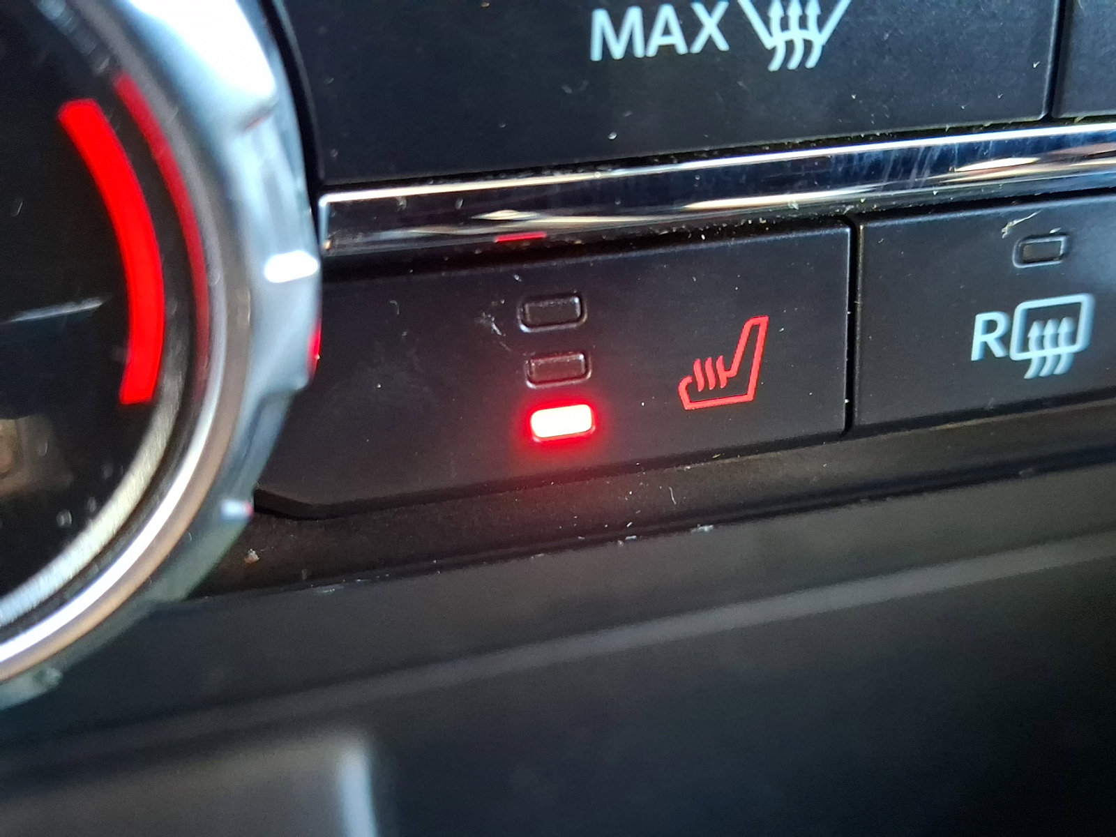 Certified 2022 Ford F150 XLT w/ Equipment Group 302A High image 23