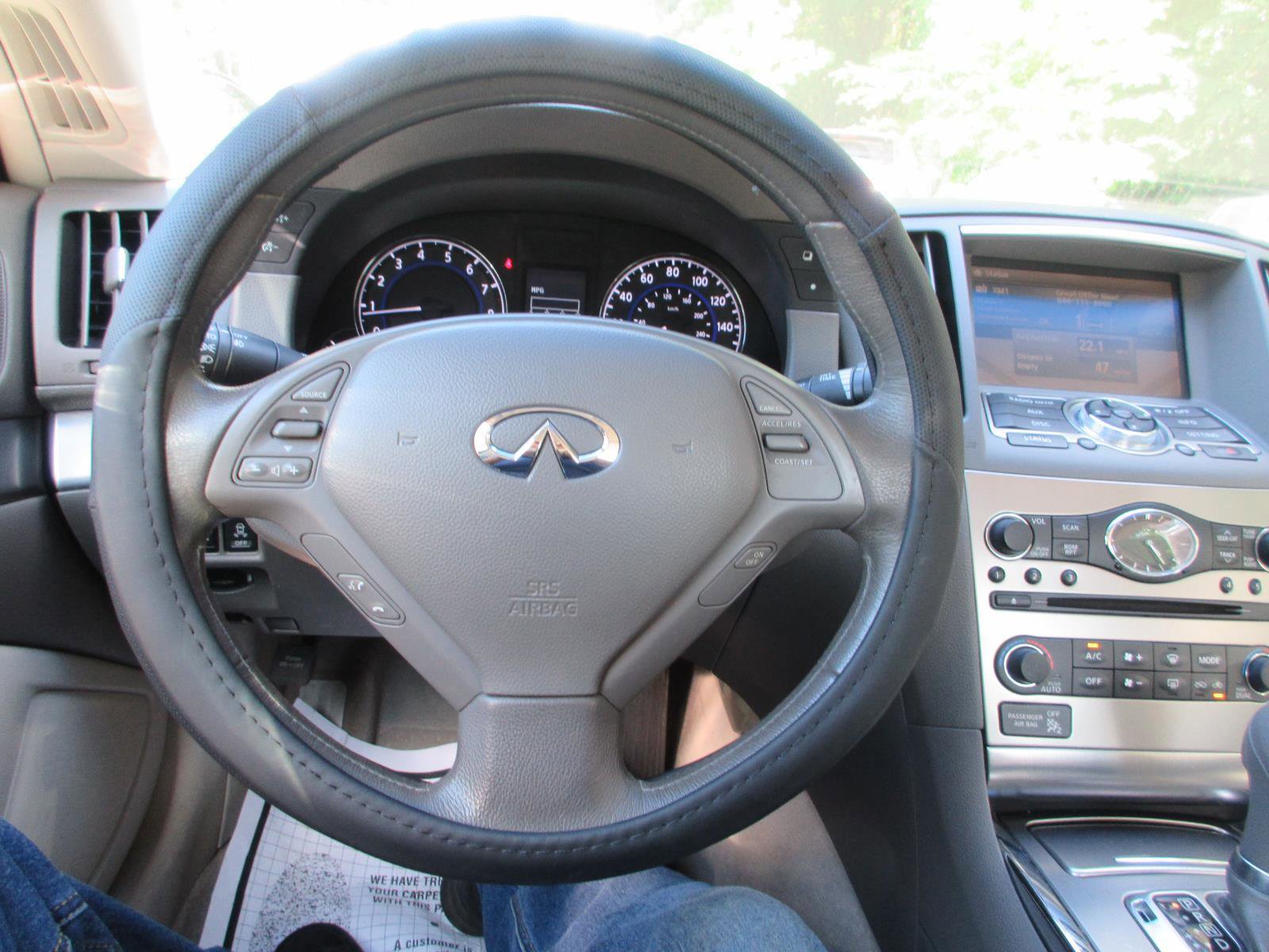 Used 2011 INFINITI G37 x Coupe w/ Premium Pkg AWD/4WD image 12