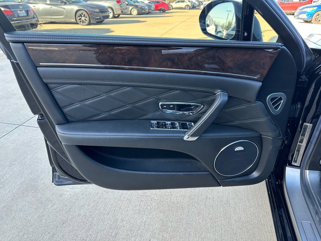 Used 2014 Bentley Flying Spur W12 image 9
