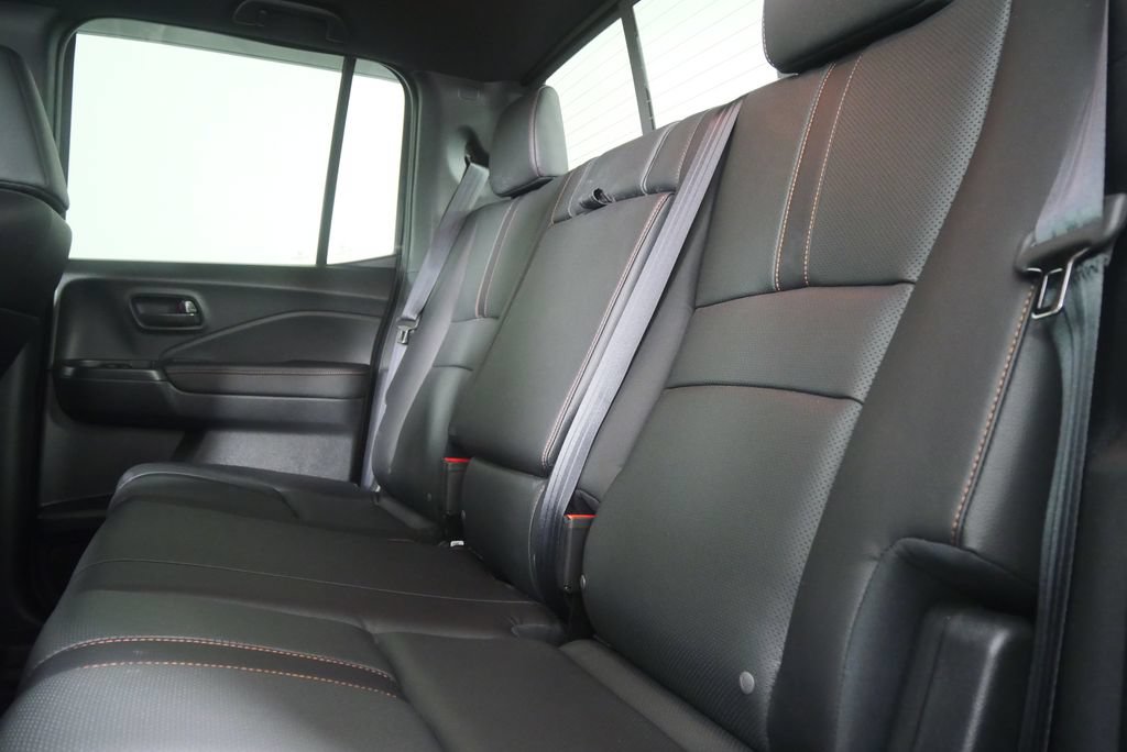 Used 2025 Honda Ridgeline TrailSport image 17