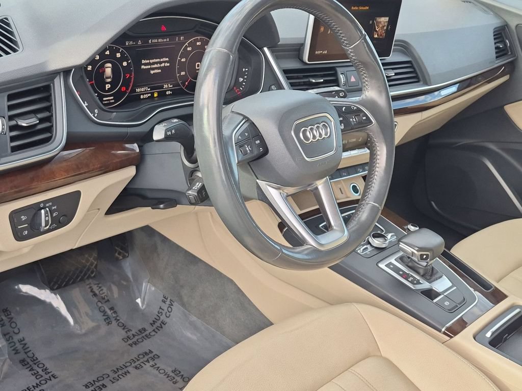 Used 2018 Audi Q5 2.0T Premium Plus w/ Premium Plus Package AWD/4WD image 14