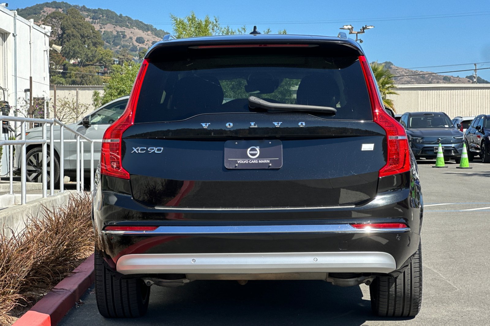 Used 2022 Volvo XC90 T8 Inscription w/ Advanced Package AWD/4WD image 7