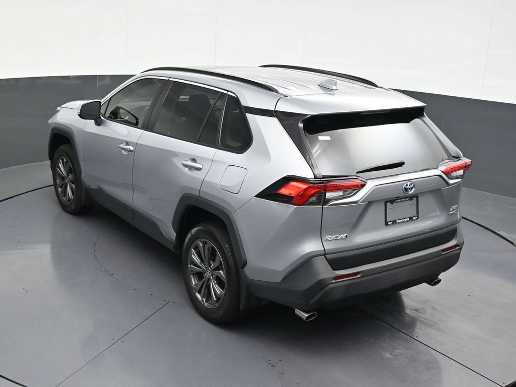 Used 2024 Toyota RAV4 XLE Premium w/ Weather Package AWD/4WD image 19