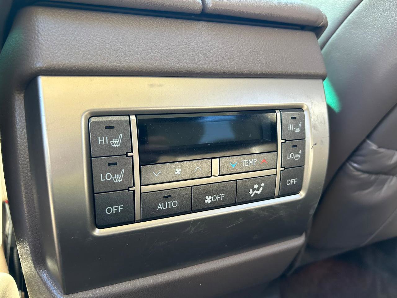 Used 2015 Lexus GX 460 w/ Premium Package AWD/4WD image 15