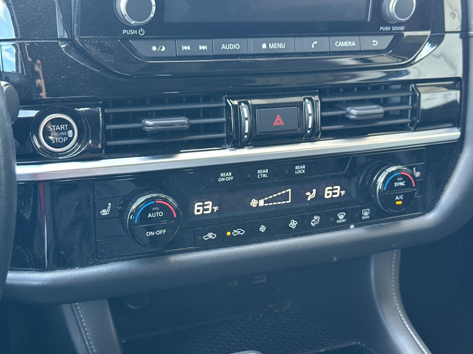 Used 2022 Nissan Pathfinder SV image 20