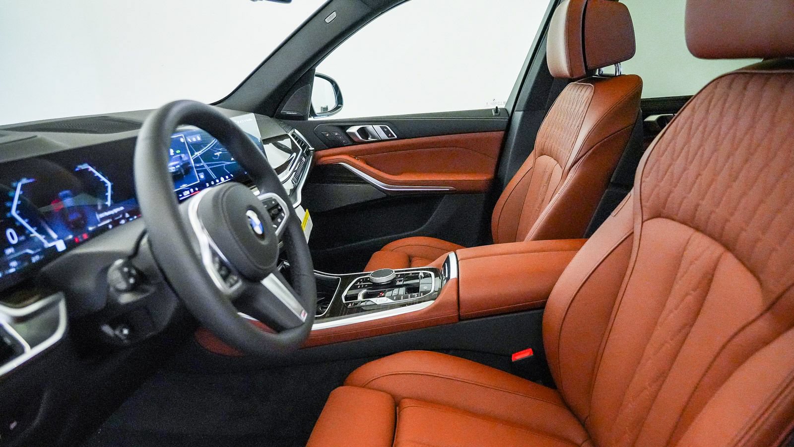 New 2026 BMW X5 xDrive40i w/ M Sport Package AWD/4WD image 19