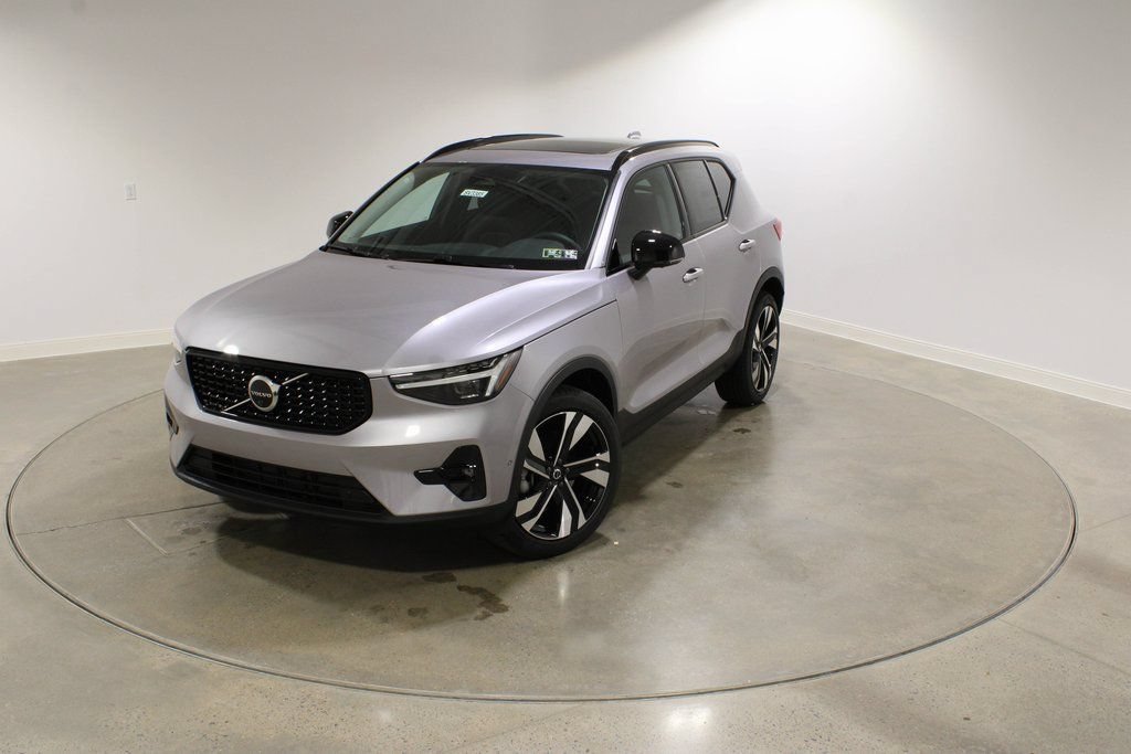 New 2026 Volvo XC40 B5 Ultra w/ Climate Package AWD/4WD image 1