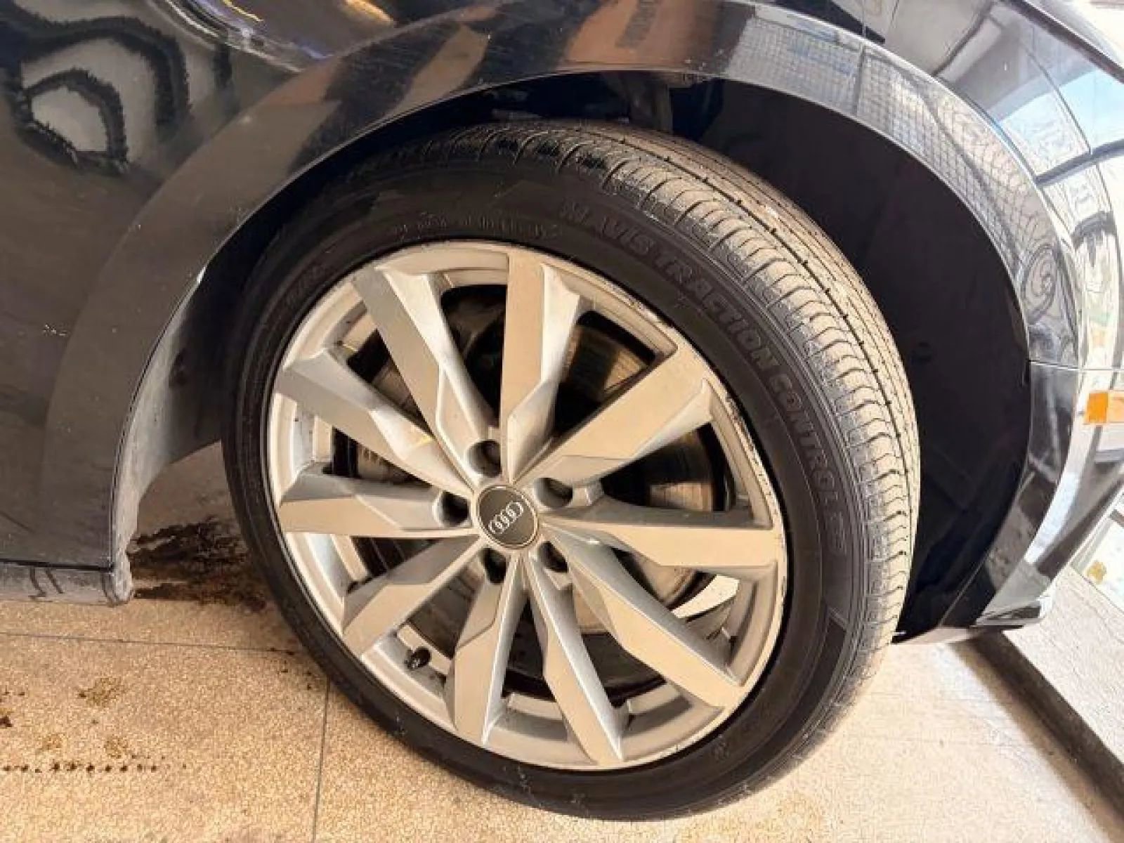 Used 2017 Audi A4 2.0T Premium w/ Convenience Package image 44