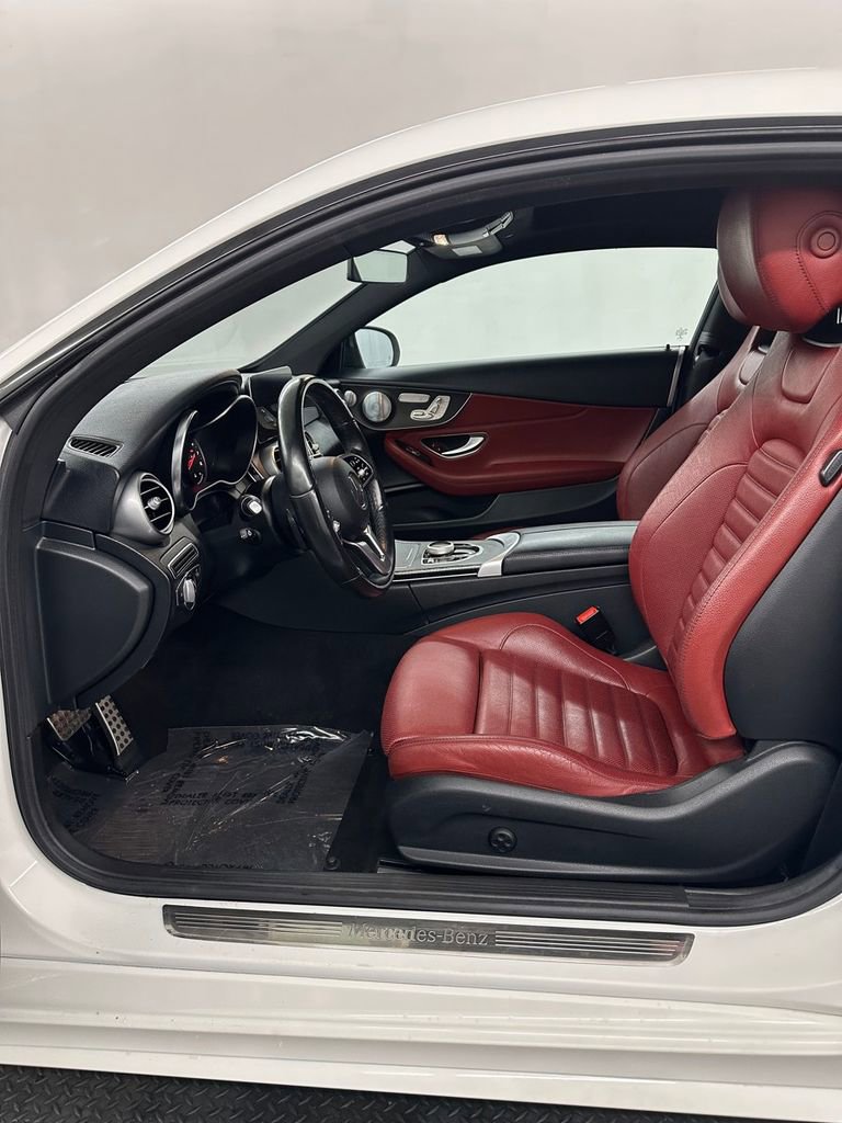 Used 2019 Mercedes-Benz C 300 4MATIC Coupe image 11