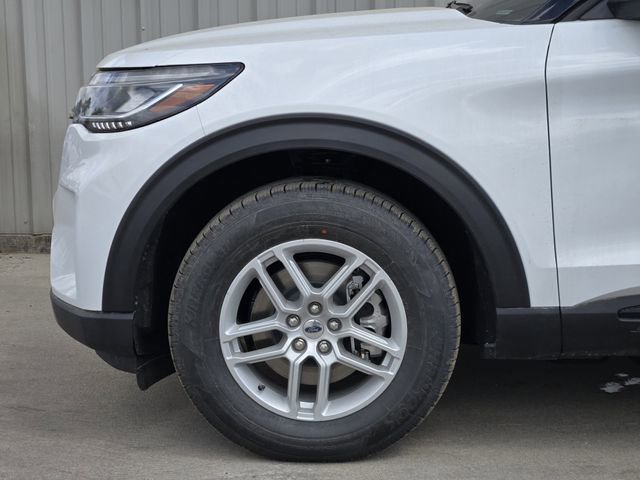 New 2026 Ford Explorer Active image 8