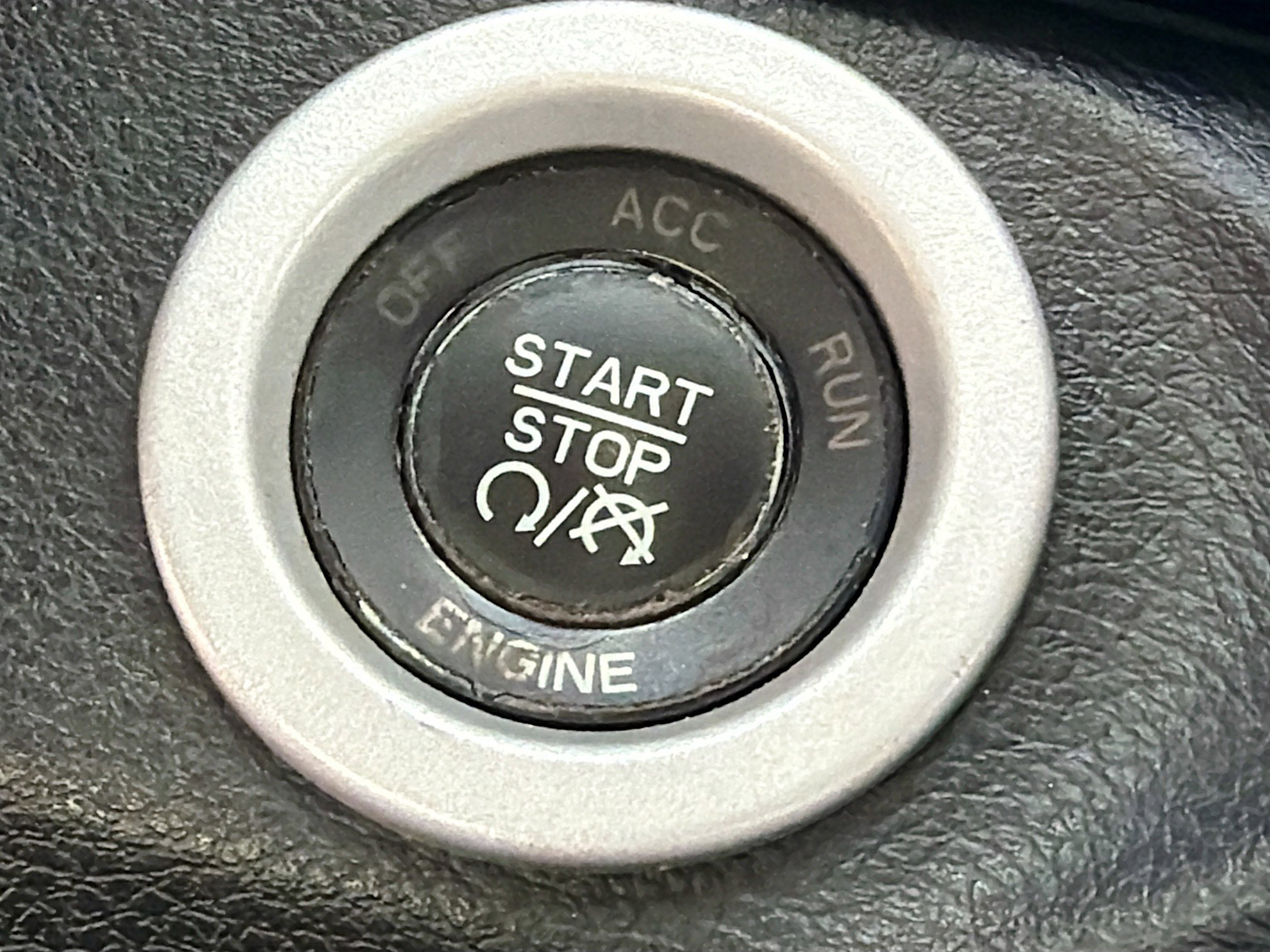 Used 2015 RAM 1500 Sport image 35