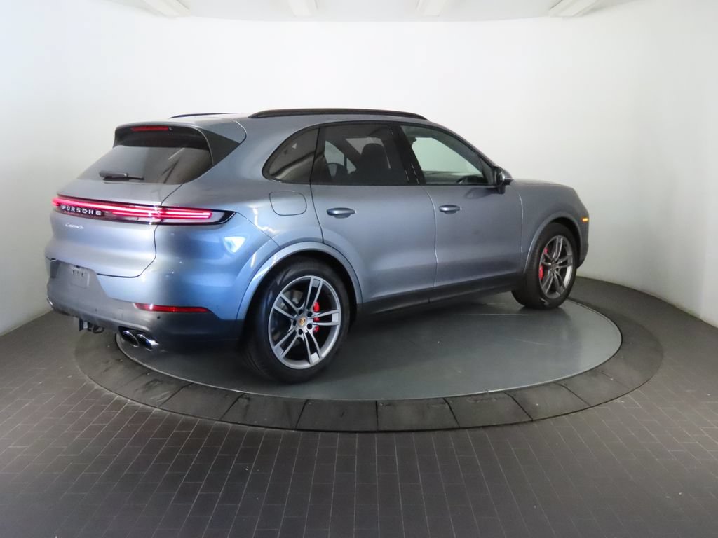 Certified 2026 Porsche Cayenne S AWD/4WD image 7