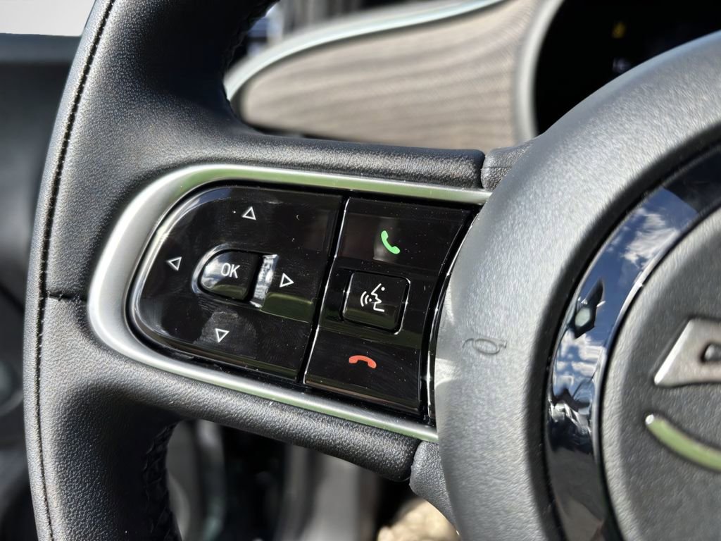 New 2025 FIAT 500 e image 24