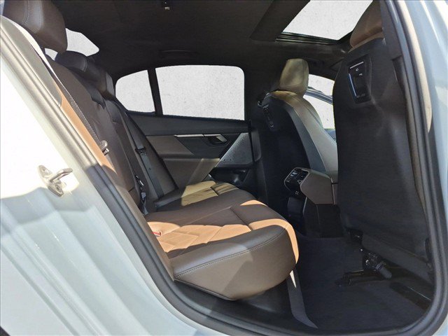 Used 2024 BMW 530i xDrive w/ Convenience Package AWD/4WD image 23