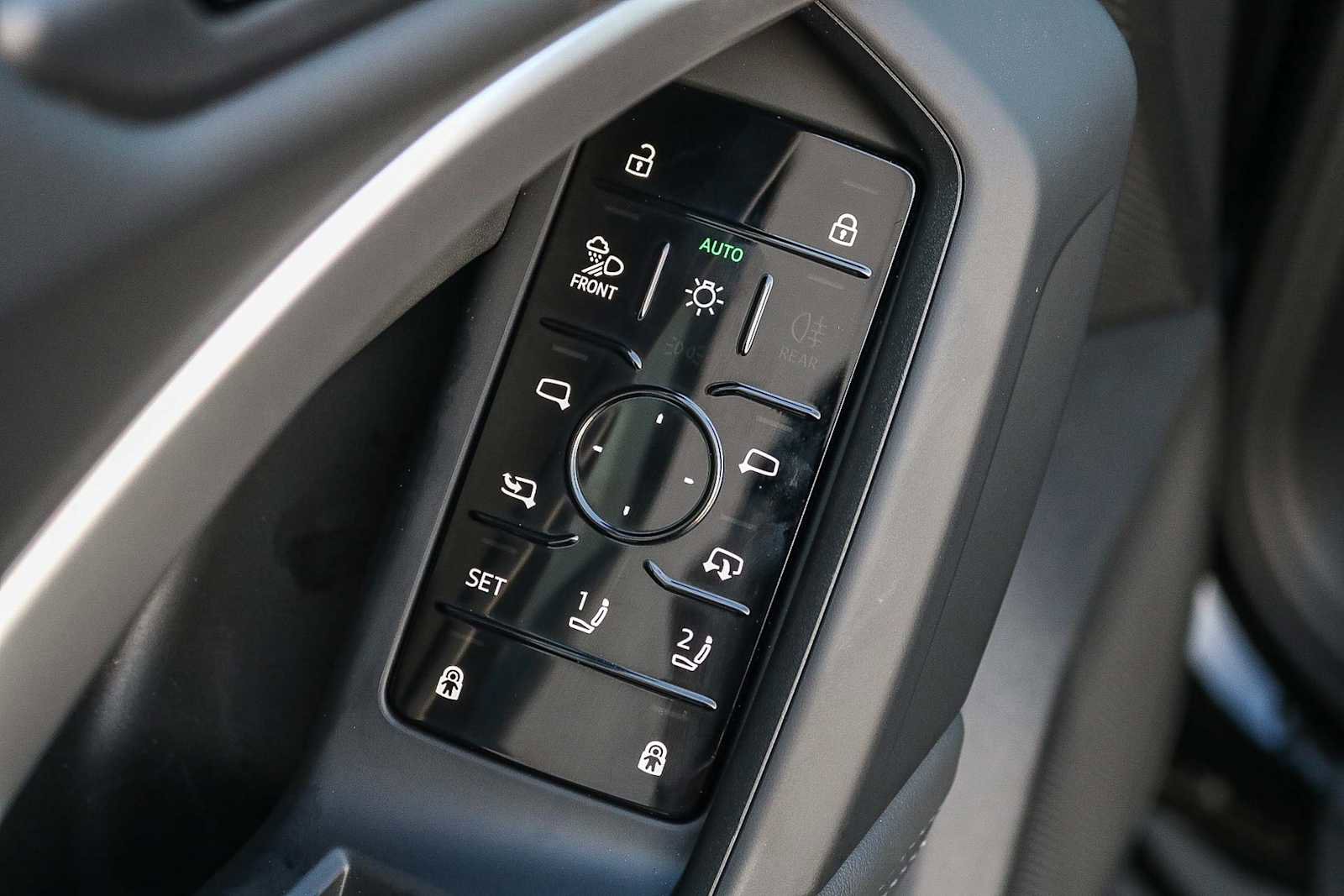 New 2025 Audi Q5 Premium Plus image 27