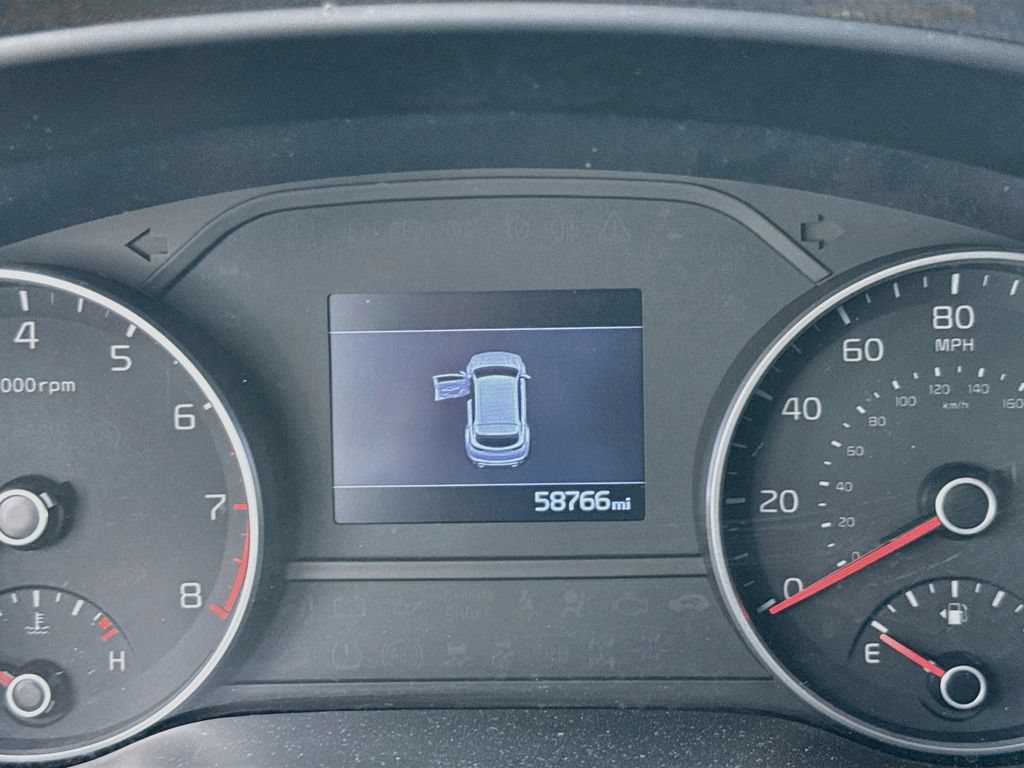 Used 2020 Kia Sportage LX FWD image 13