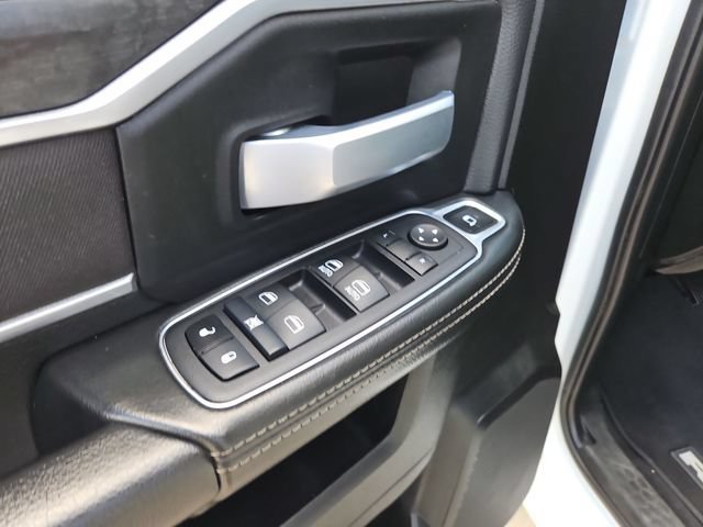 Used 2024 RAM 3500 SLT w/ Quick Order Package 2YG SLT AWD/4WD image 20