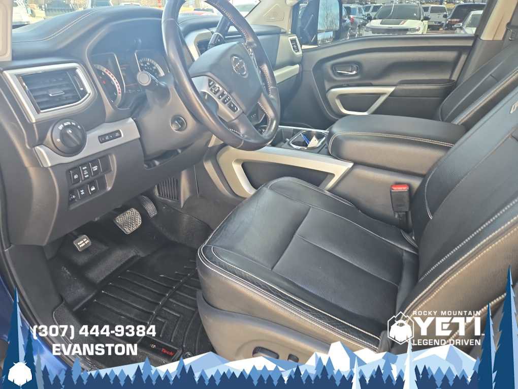 Used 2019 Nissan Titan PRO-4X w/ Pro-4x Convenience Package image 10