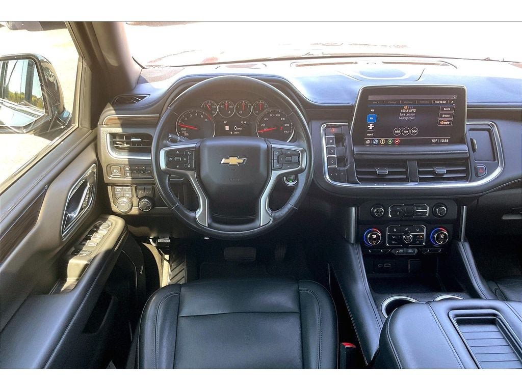 Used 2021 Chevrolet Suburban LT w/ LT Signature Plus Package AWD/4WD image 5