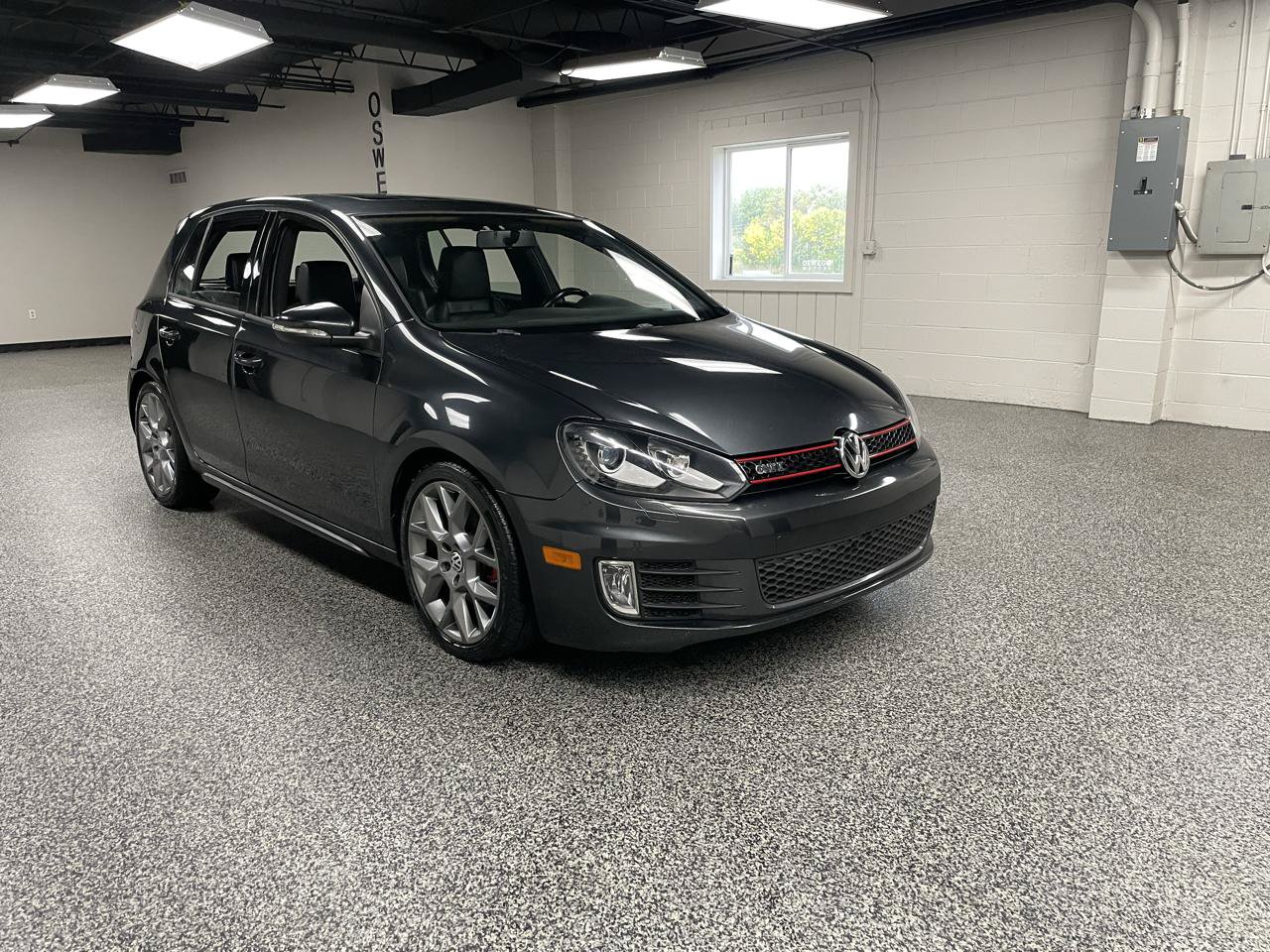 Used 2014 Volkswagen GTI Driver's Edition FWD image 6