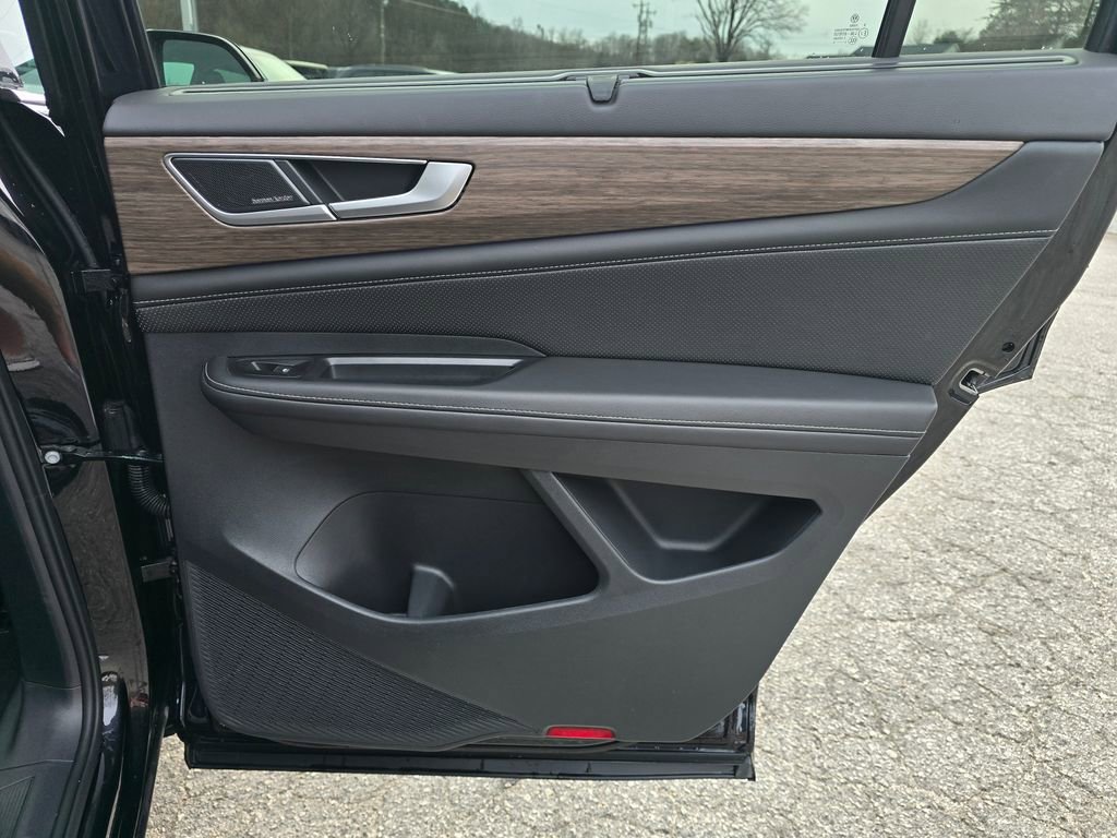 Used 2024 Volkswagen Atlas SEL Premium R-Line image 54