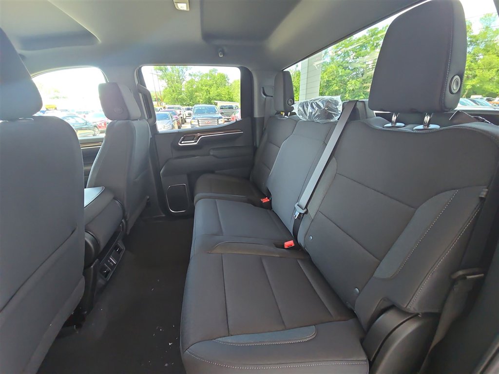 New 2025 Chevrolet Silverado 1500 LT image 24