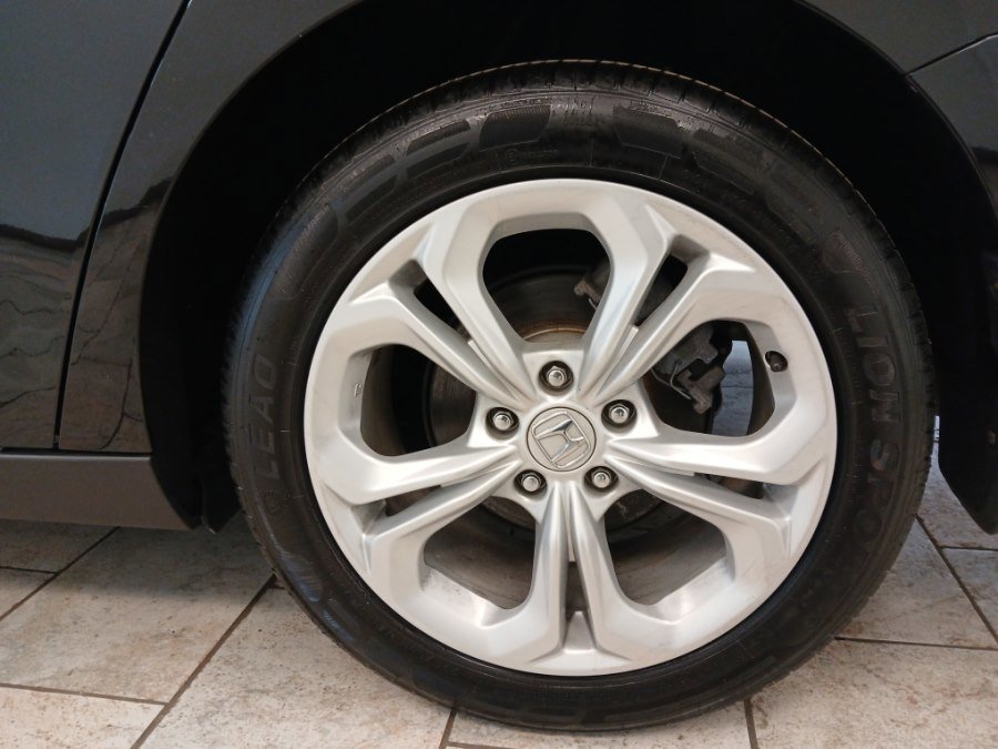 Used 2024 Honda Accord LX image 8