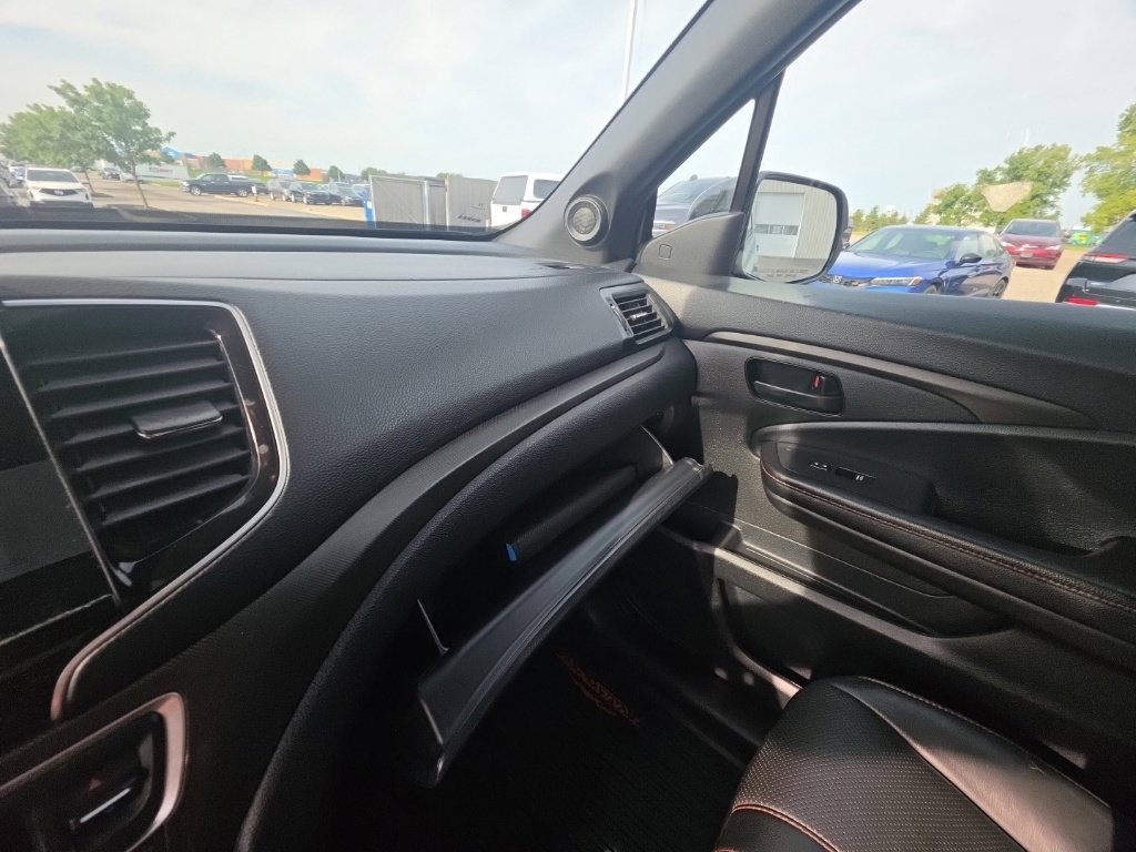 Used 2024 Honda Passport TrailSport image 24
