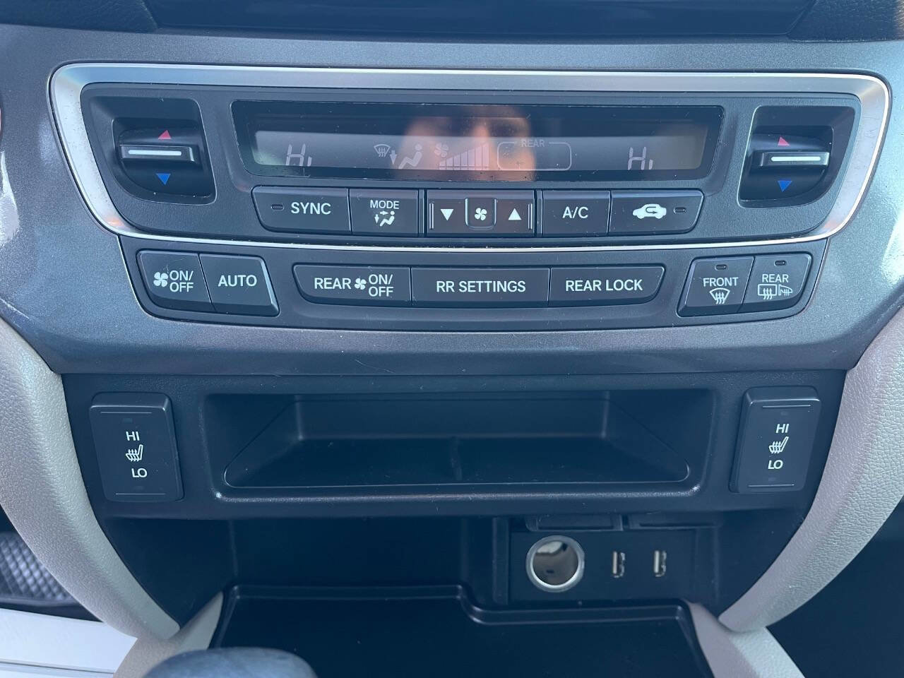 Used 2017 Honda Pilot EX-L image 16