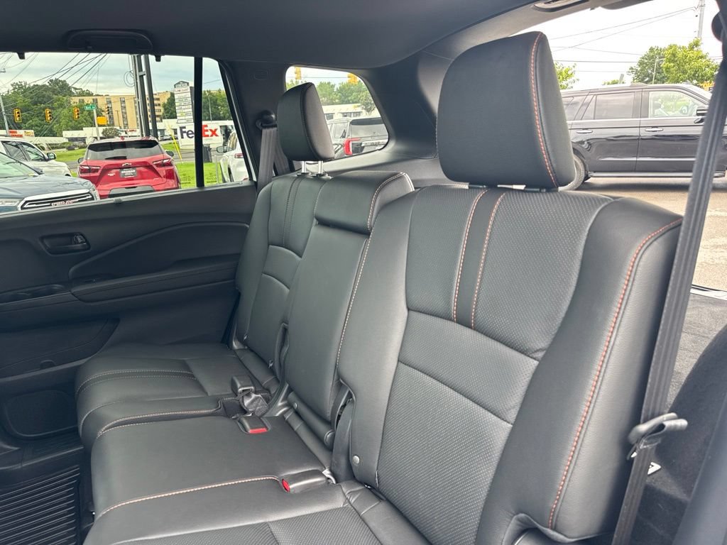 Used 2024 Honda Passport TrailSport image 27