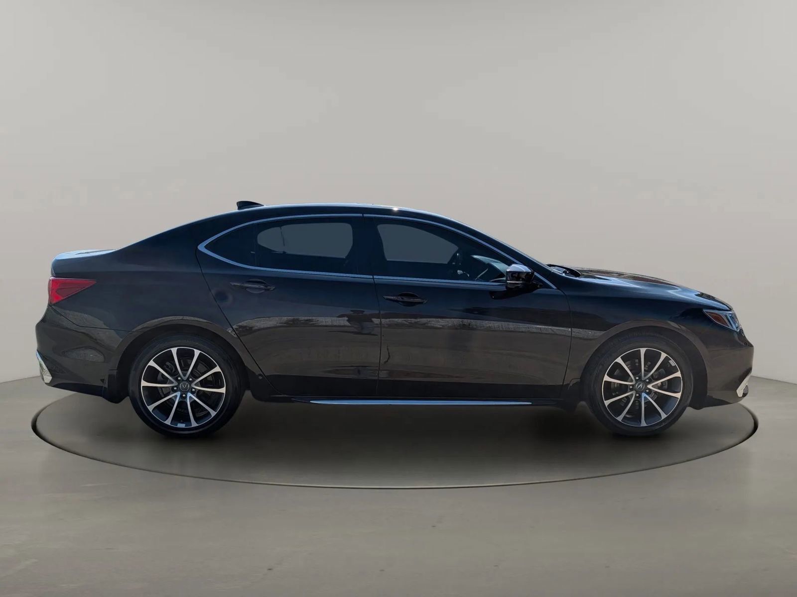 Used 2018 Acura TLX V6 w/ Technology Package FWD image 6